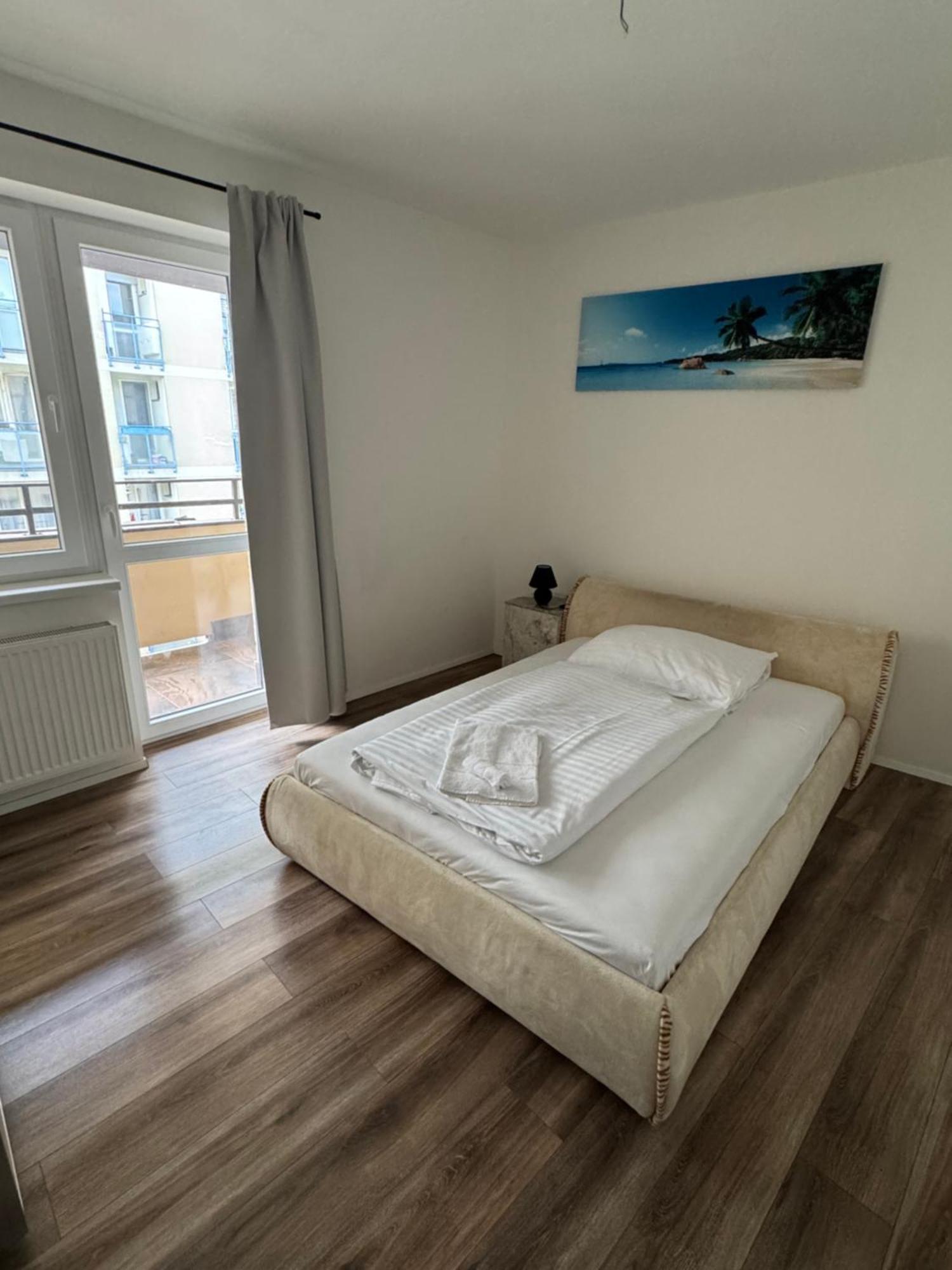 Medena Apartment Old Town With Free Parking Bratislava Ngoại thất bức ảnh